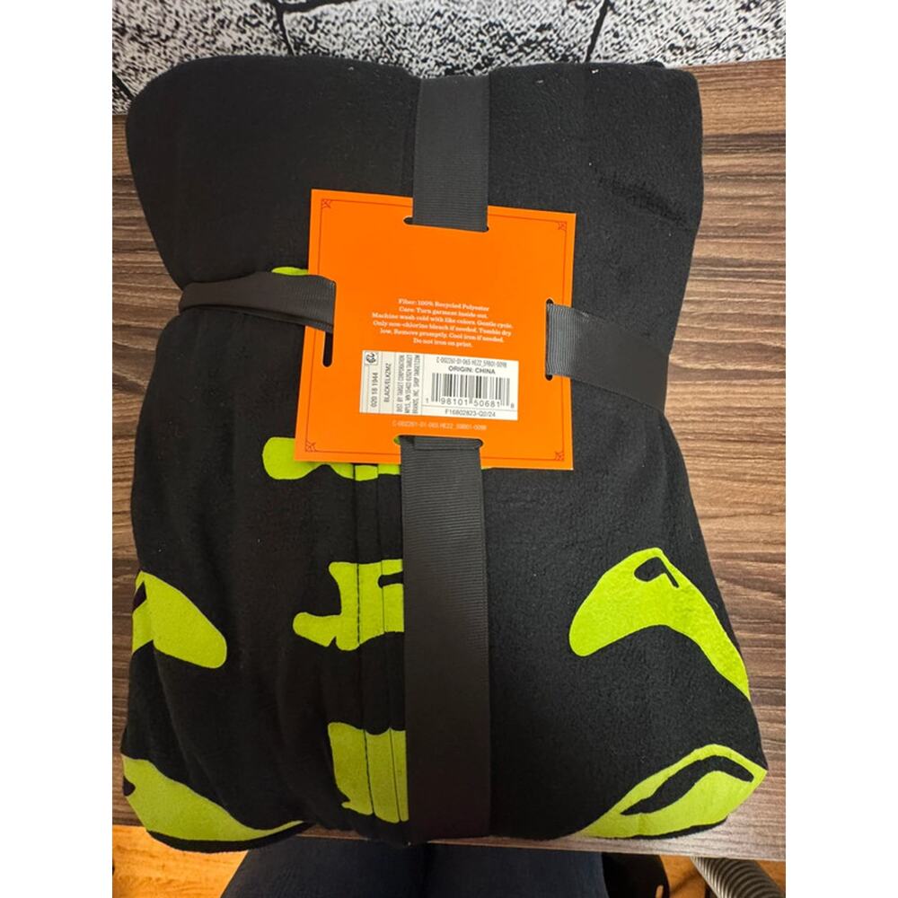 Ladies Hyde & Eek Halloween 1 Piece Glow in the Dark Sleeper - Large - Picture 2 of 2